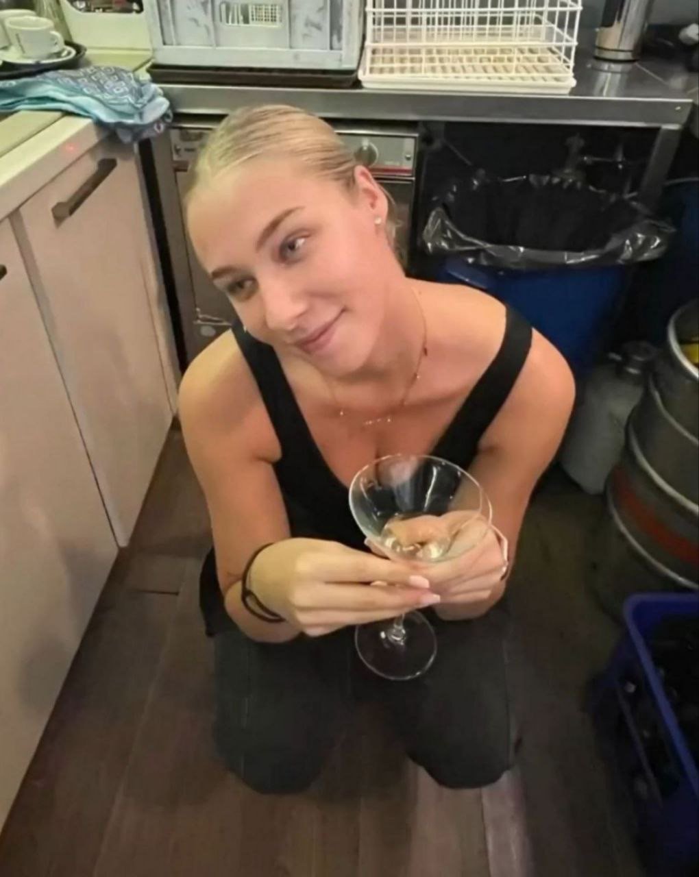 Sexy Blonde Exposed From Kik #1n5rzyq6