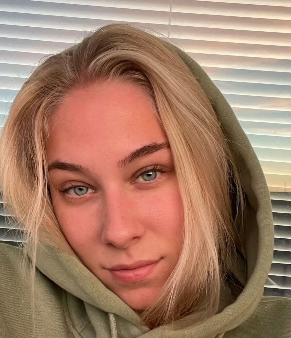 Sexy Blonde Exposed From Kik #rpyC3P2H