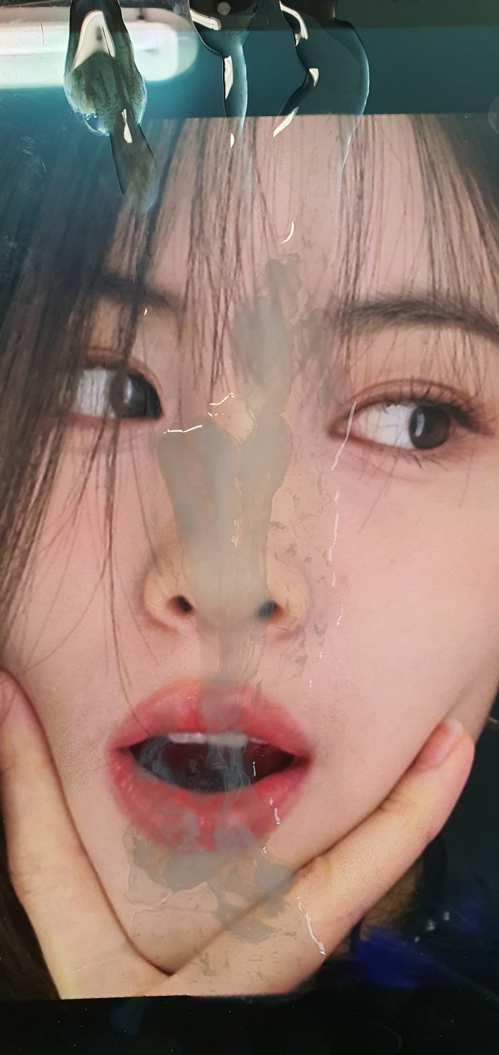 ITZY Ryujin Cum Tribute (1) #5sDjgBkd