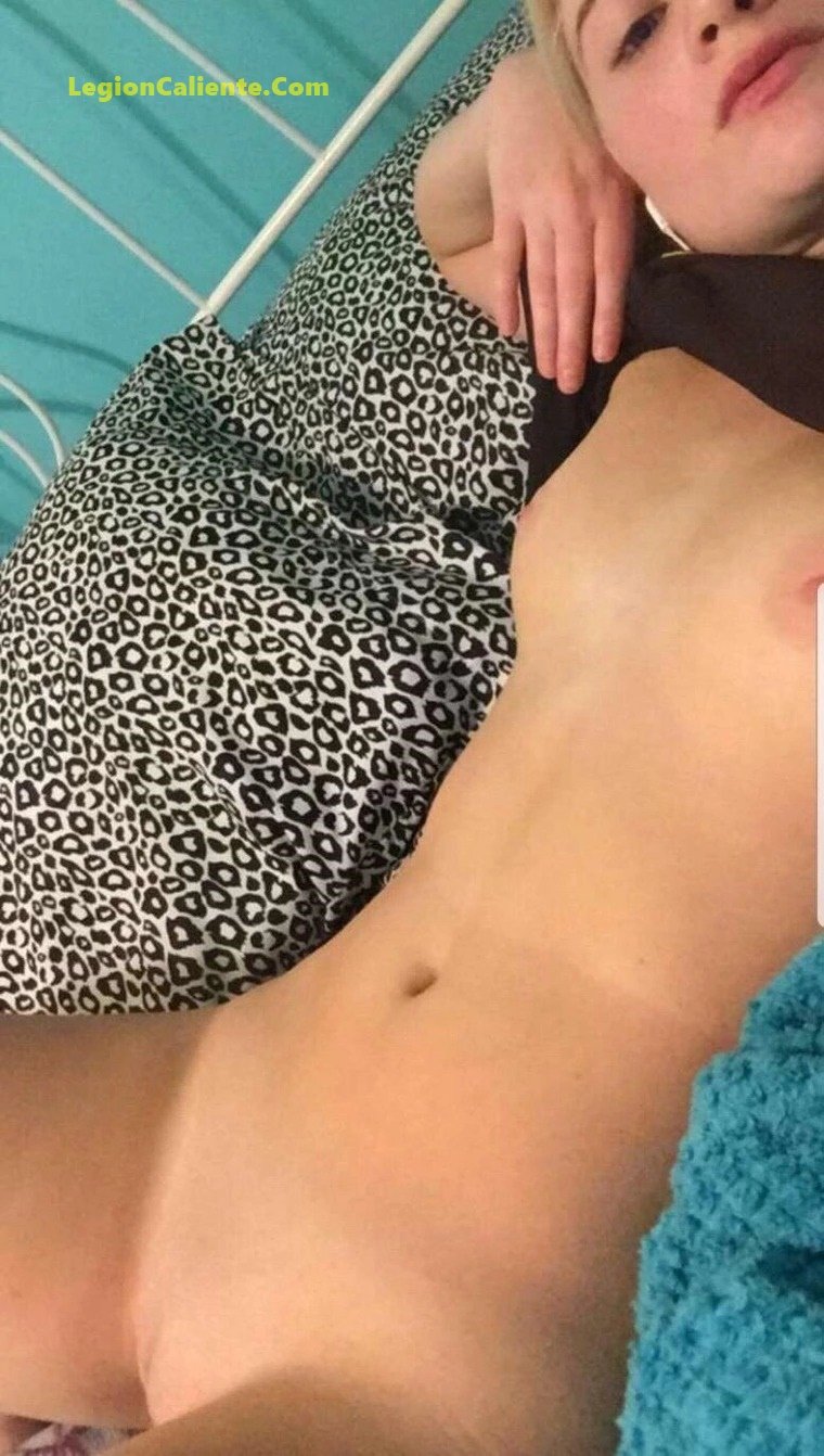 Brenda una colegiala mexicana #Fm5eszxI