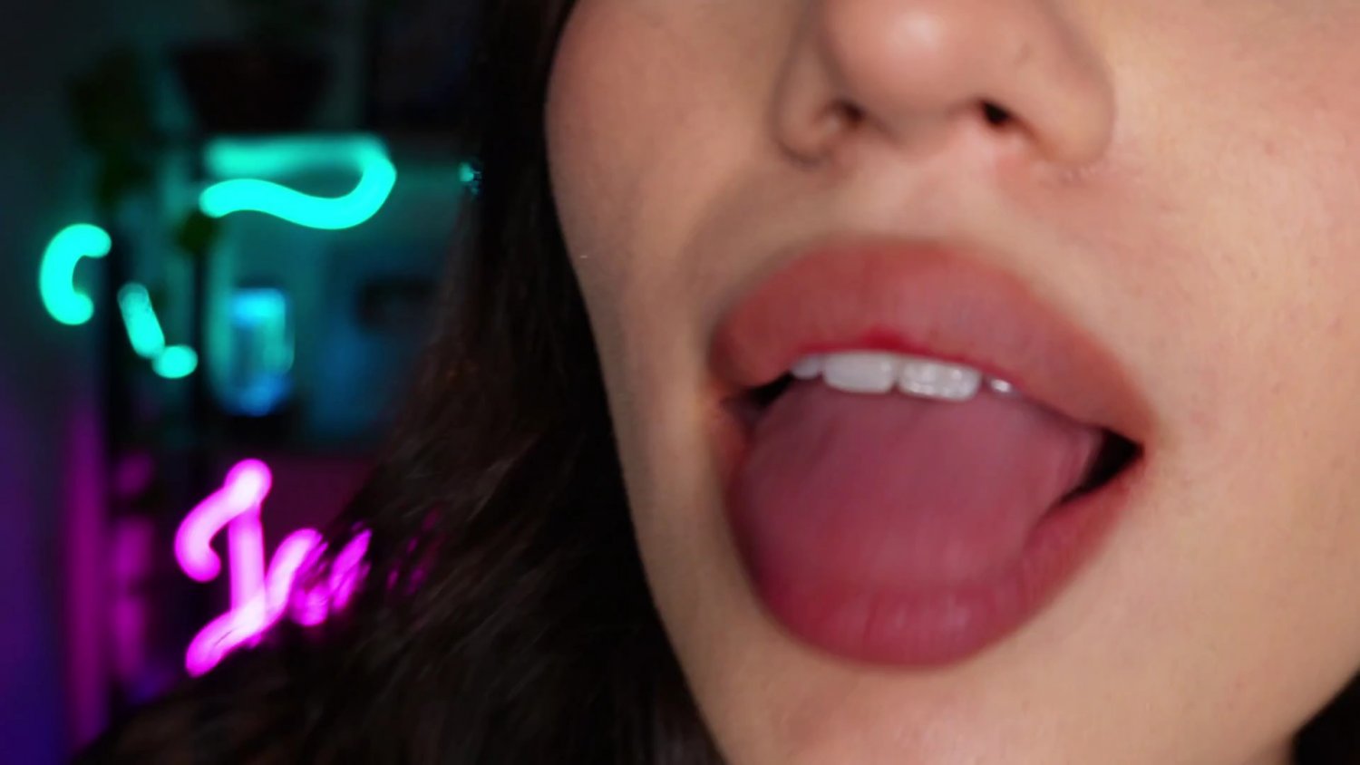 Jey asmr fazendo o melhor spit panting #5XWVEiNc