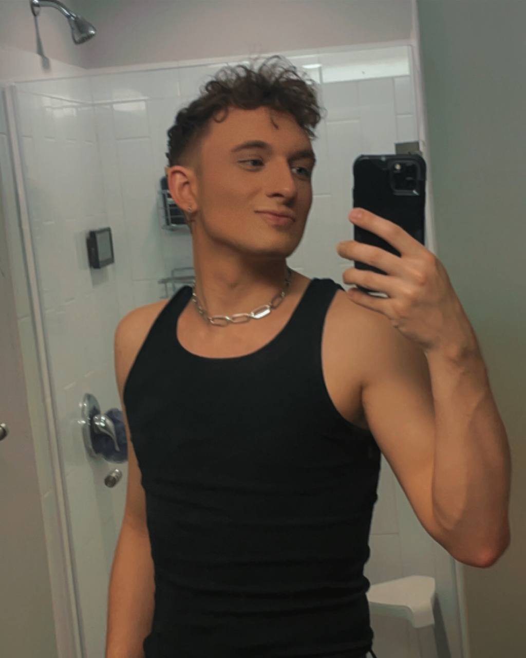 Pathetic faggot leaked exposed #s8Iw9jg6