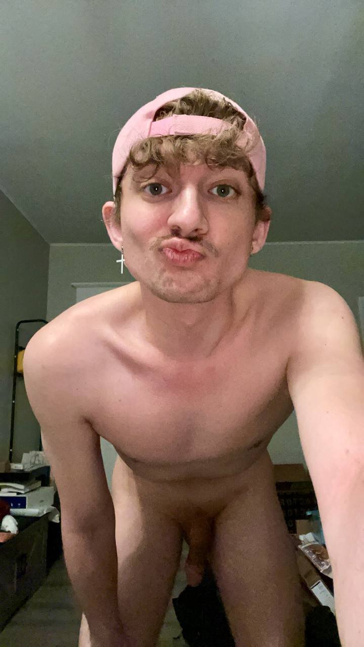 Pathetic faggot leaked exposed #zSGdErab