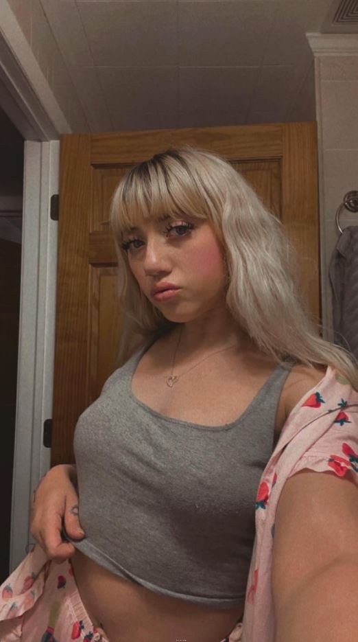 Insta sexy blonde CHEATING ON BF - wants to make OF (part 4) - @Shopia_XXX #SbxVXTWb